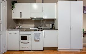 Studio Apt In City Centre